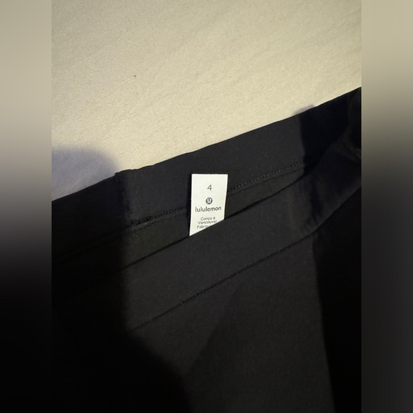 Lululemon sweater - Picture 2 of 3